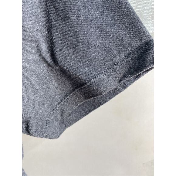 Lion King Graphic Gray Simba Timon Pumbaa Disney T-Shirt Men's Size Large 42-44 - Picture 4 of 7